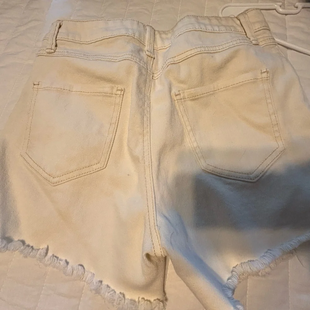 Sincerely Jules High Rise Shorts Distressed Jean Shorts Denim Cream‎ Off White 7